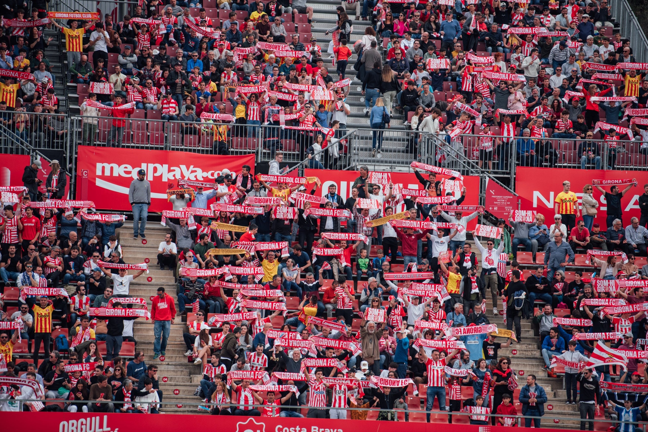 Els aficionats del Girona, durant un partit a Montilivi | Girona FC