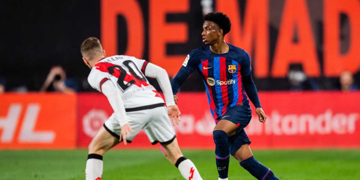 Alejandro Balde, durant el Rayo Vallecano - Barça | Europa Pres