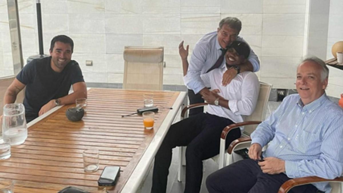 Joan Laporta, amb Deco i Eto'o | @samueletoo