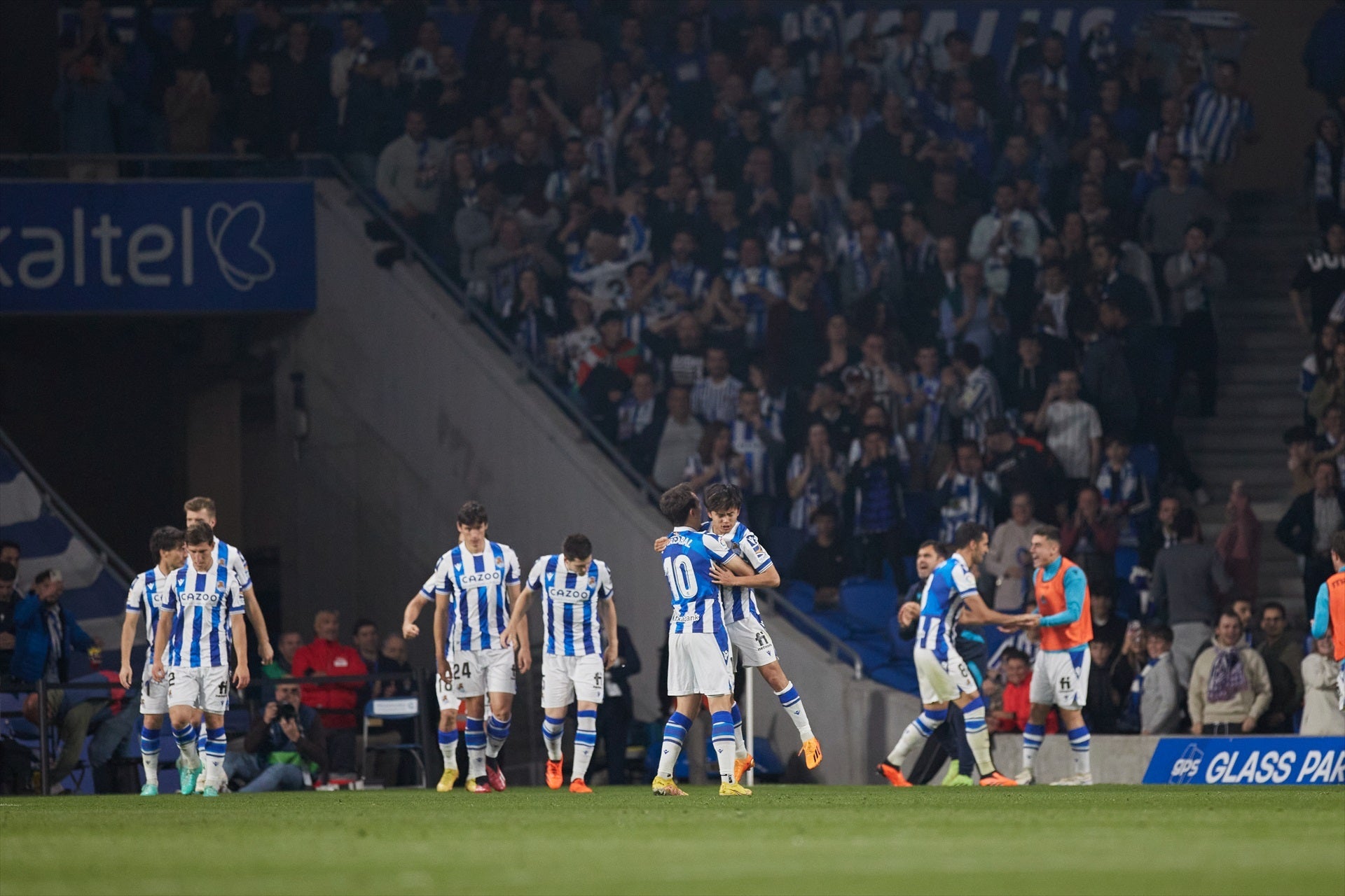 Els jugadors de la Reial Societat celebren un gol contra el Madrid | Europa Press