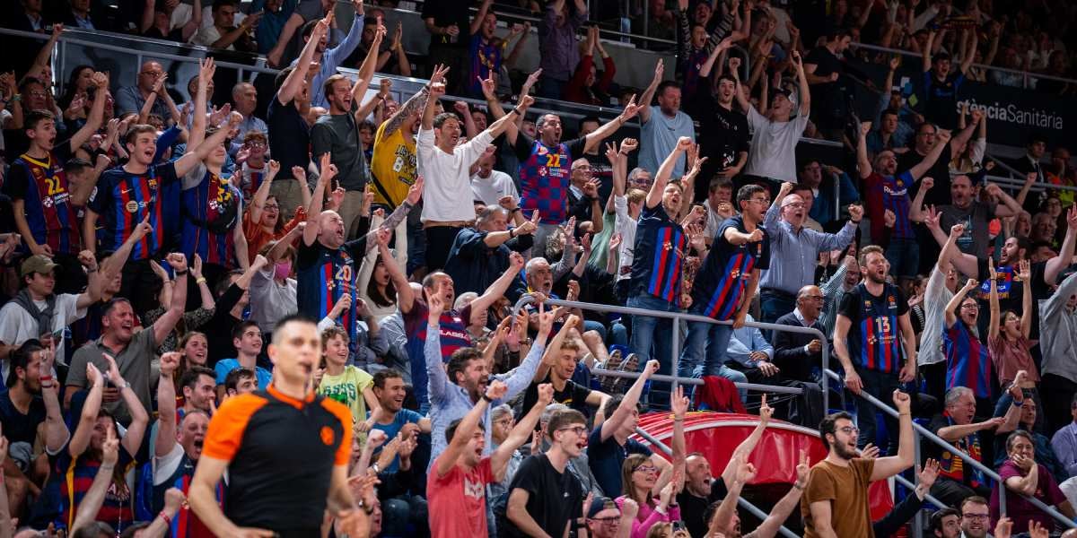 Aficionats del Barça al Palau Blaugrana | FC Barcelona