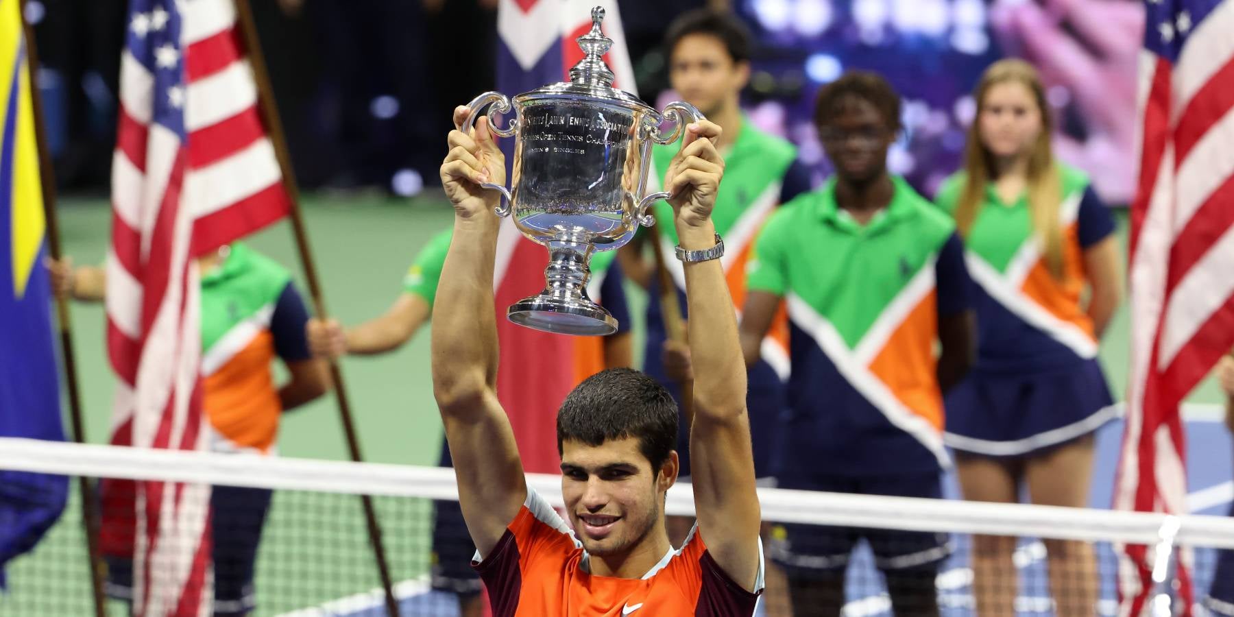 Carlos Alcaraz alçant el US Open | Europa Press