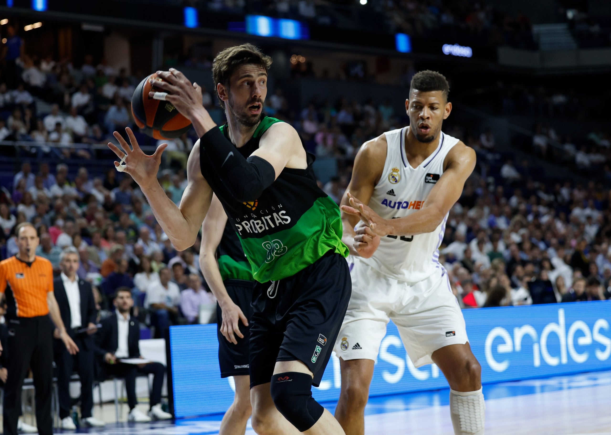 Ante Tomic, durant el partit contra el Madrid | Club Joventut Badalona