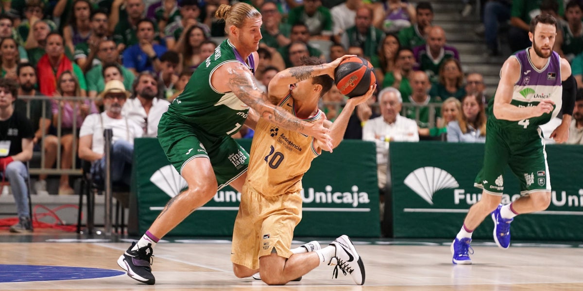 Laprovittola lluitant per la pilota contra Unicaja | Unicaja CB