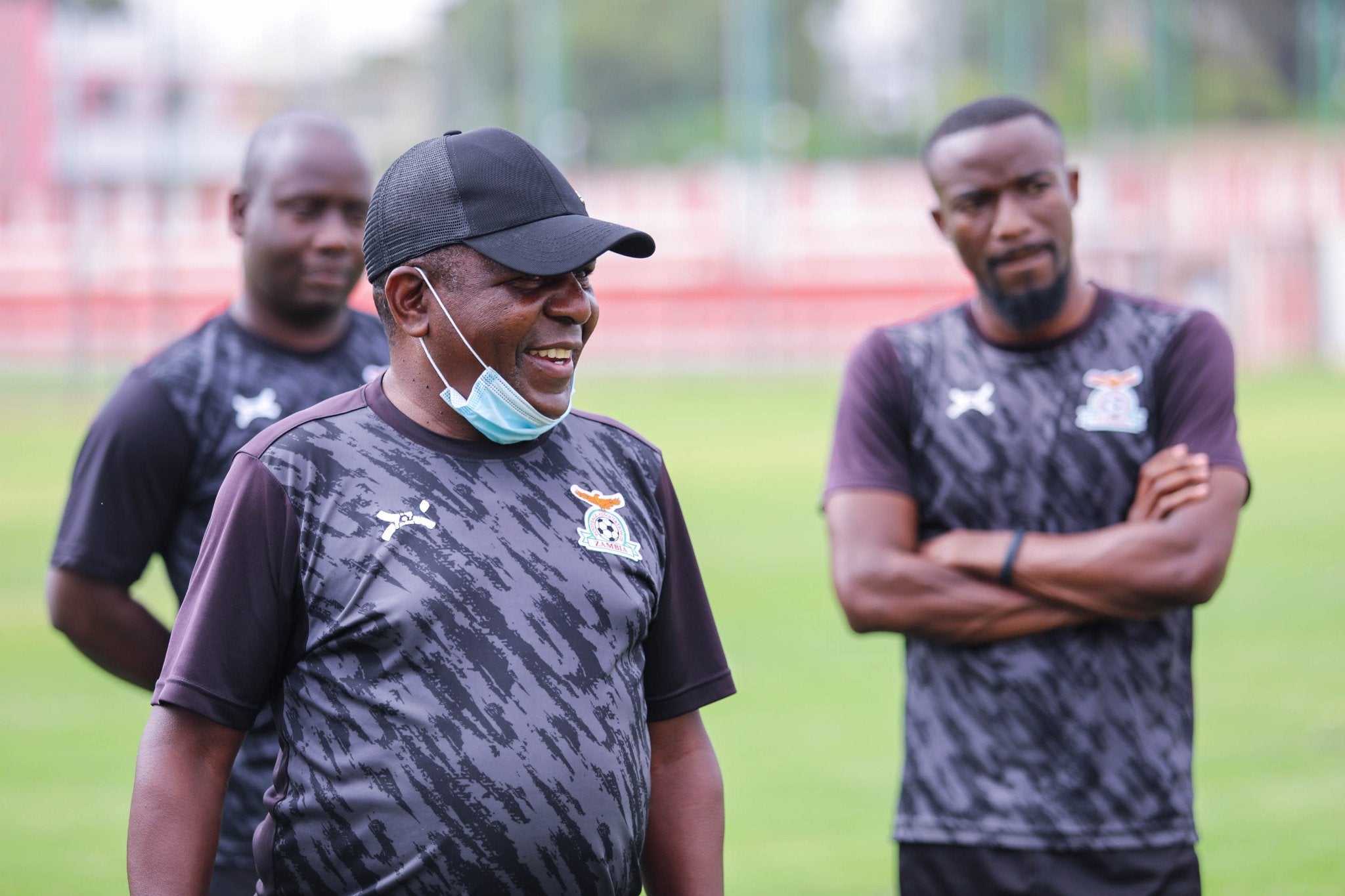 Bruce Mwape, seleccionador de Zambia, durante un entrenamiento | FAZ