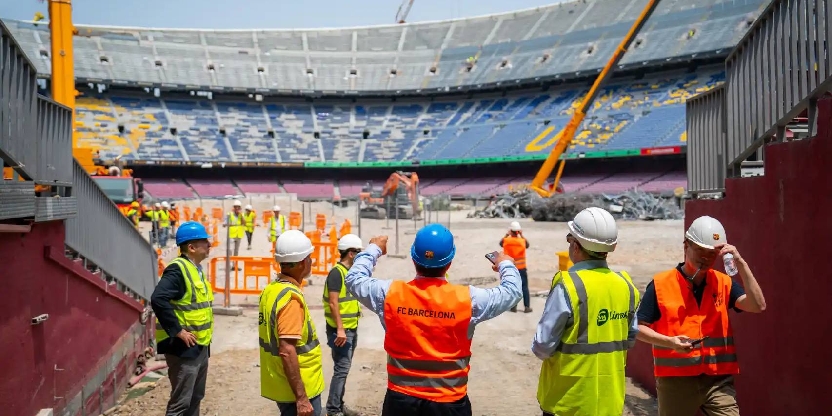El Camp Nou en obras y Joan Laporta | FC Barcelona