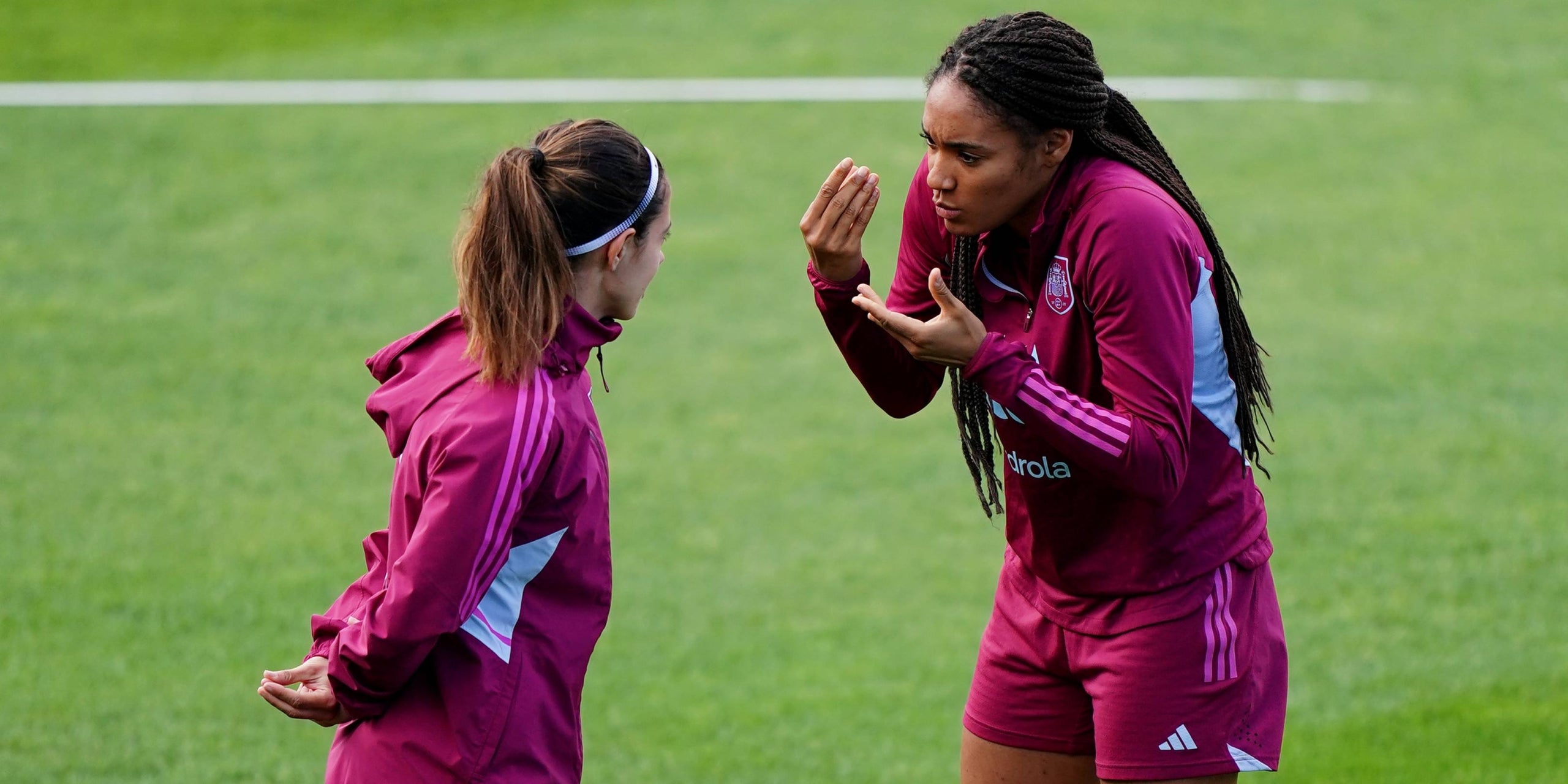 Salma Paralluelo, durant un entrenament de la selecció espanyola femenina al Mundial | Europa Press