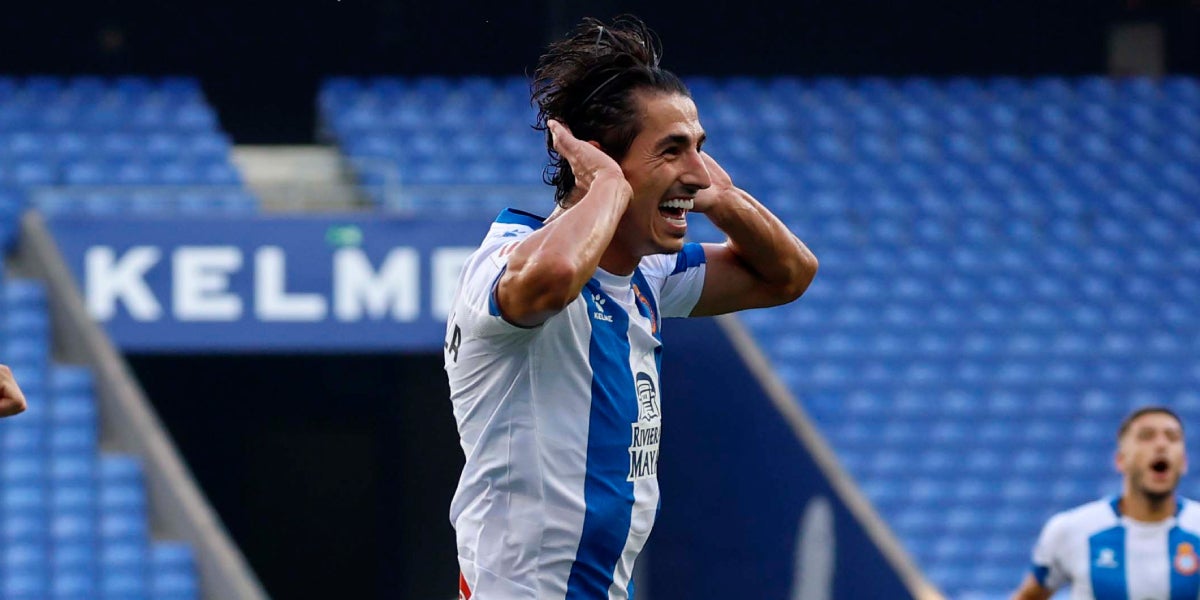 Pere Milla celebrant el seu primer gol com a perico | RCD Espanyol