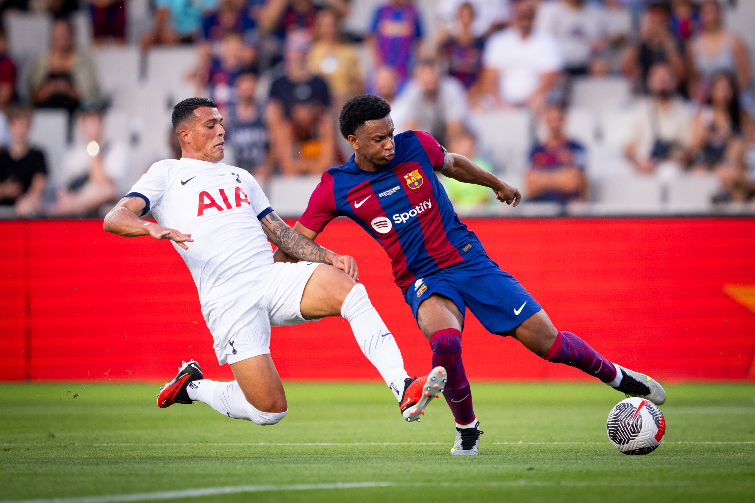 Alejandro Balde, durante el Trofeo Joan Gamper | FC Barcelona