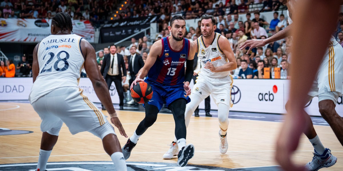 Satoransky durant el Clàssic de Supercopa | FC Barcelona
