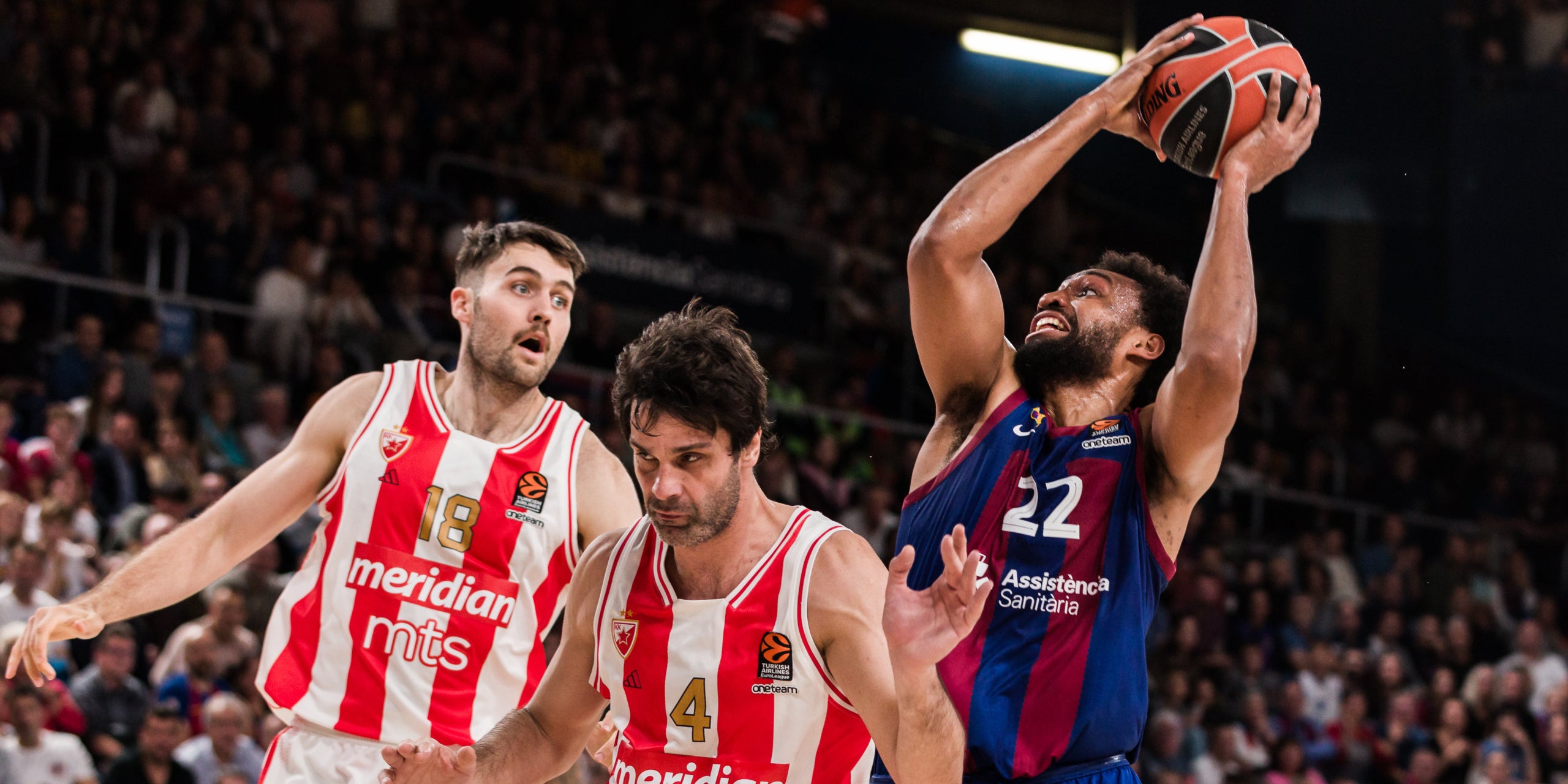 Jabari Parker, durante el partido contra el Estrella Roja | Europa Press