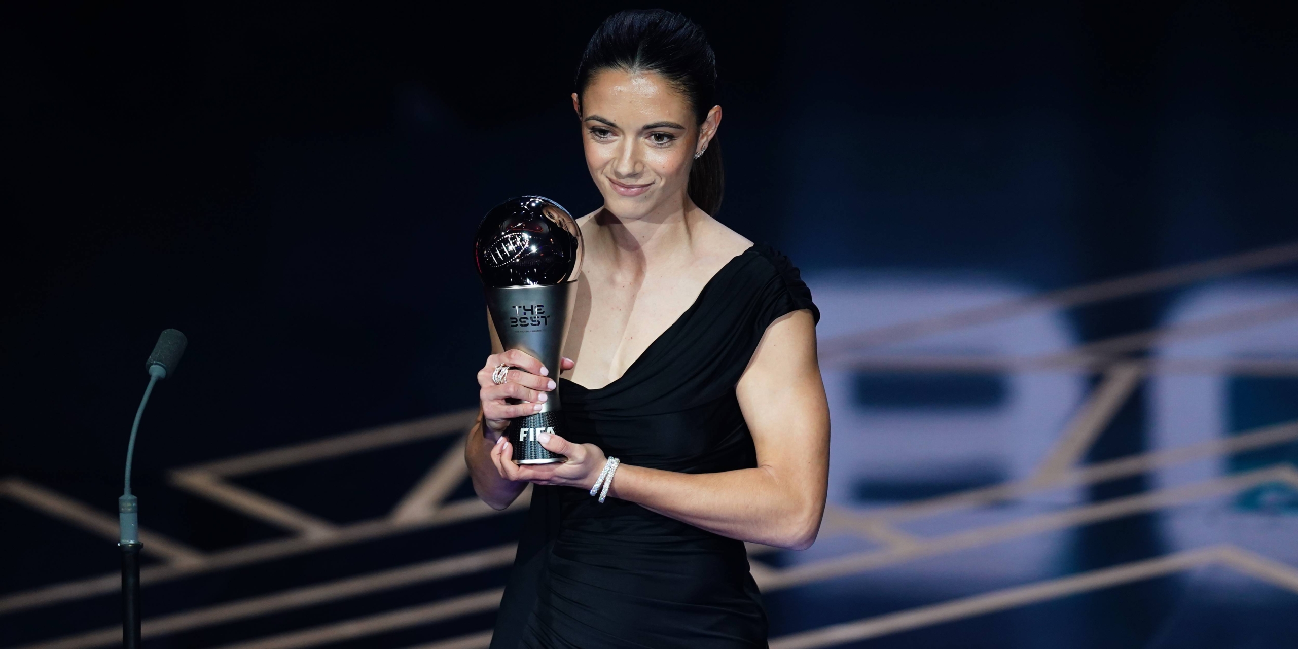 Aitana Bonmatí, con el premio The Best | Europa Press