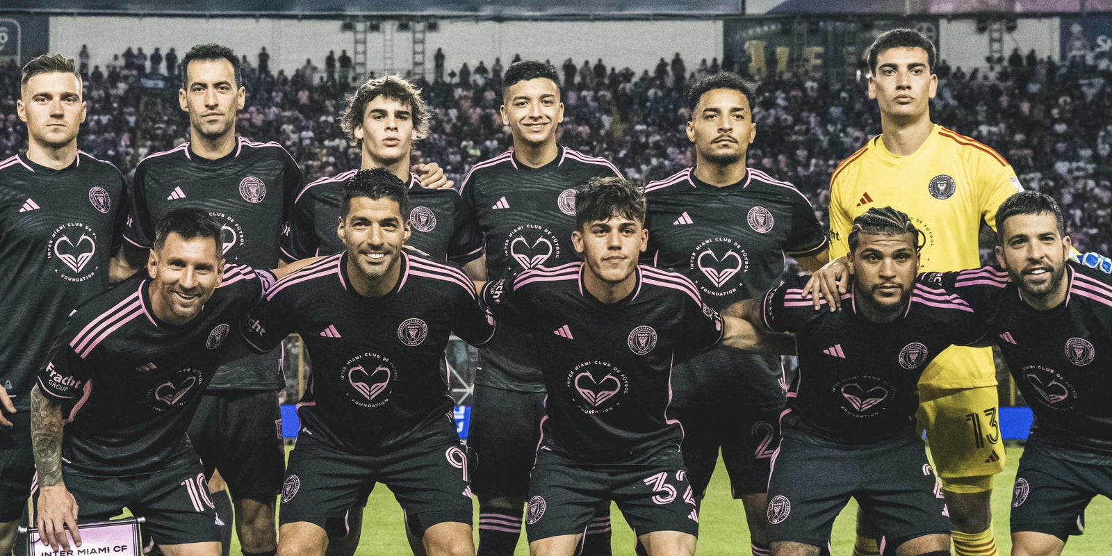 L'alineació de l'Inter Miami, amb Messi, Suárez, Busquets i Alba | @InterMiamiCF