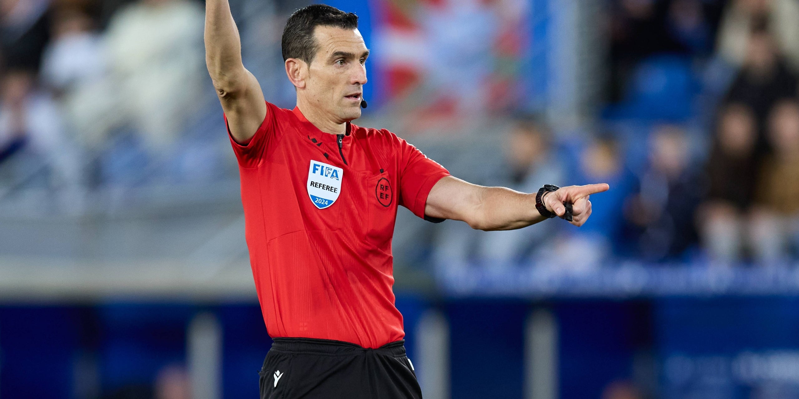 Martínez Munuera, durant un partit | Europa Press