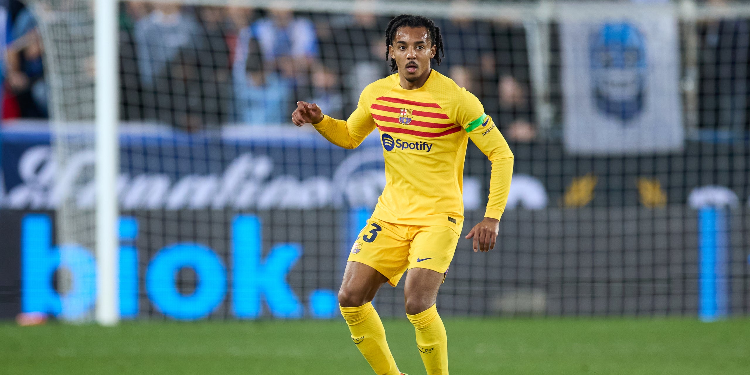Jules Kounde, durante el partido contra el Alavés | Europa Press