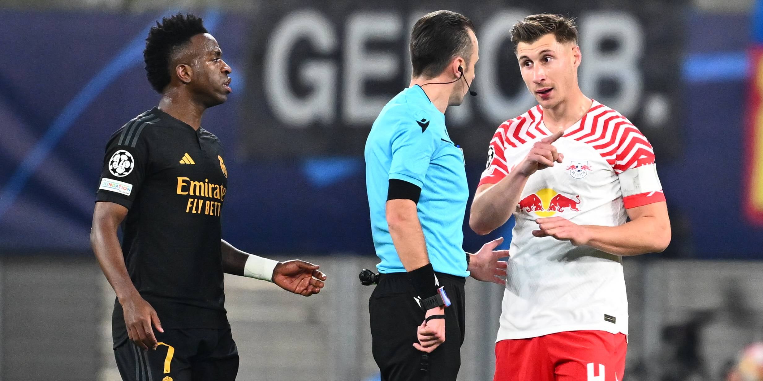 Protestes a l'àrbitre del Leipzig-Madrid | RB Leipzig