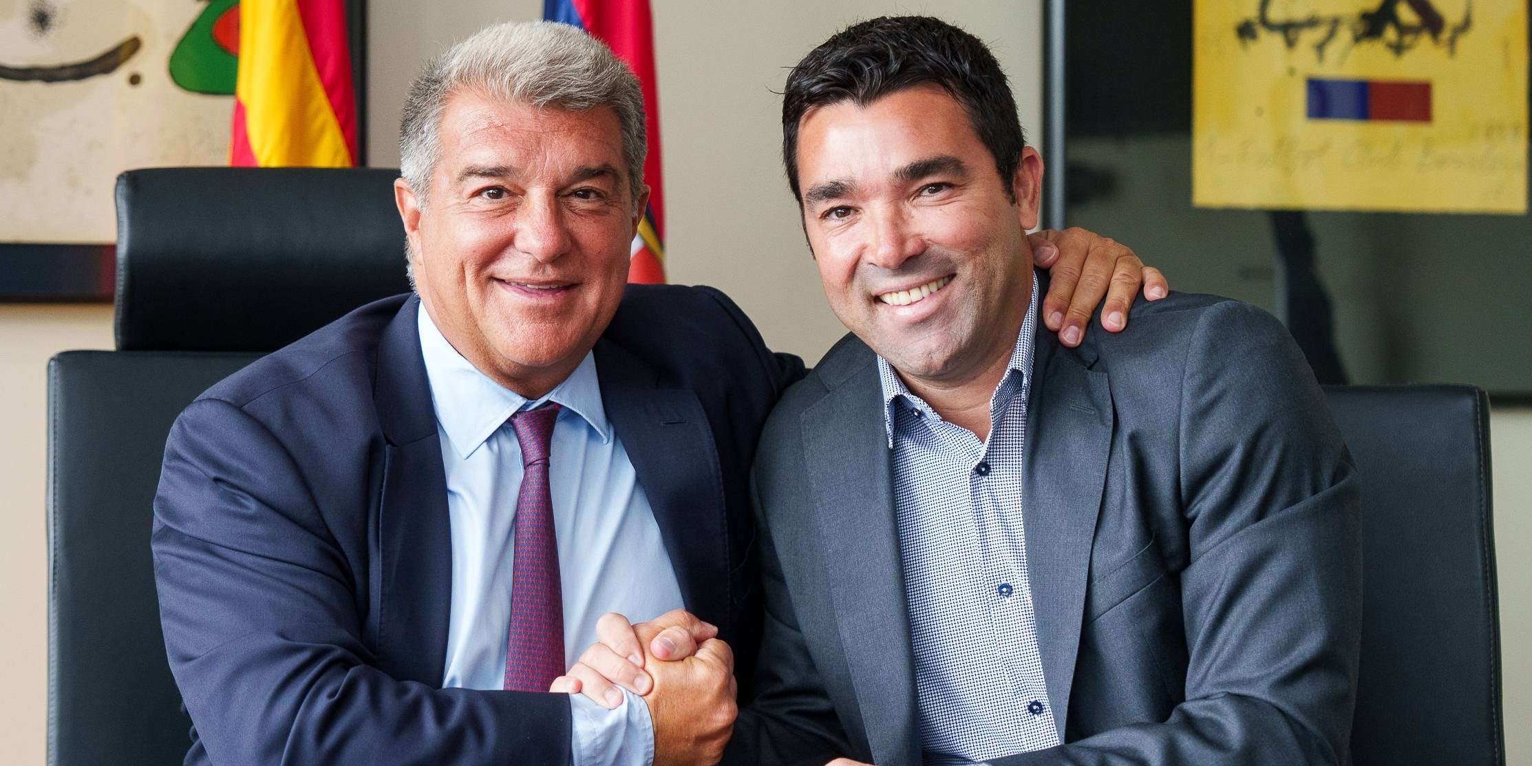 El president del Barça, Joan Laporta, amb el director esportiu del club, Deco | Europa Press