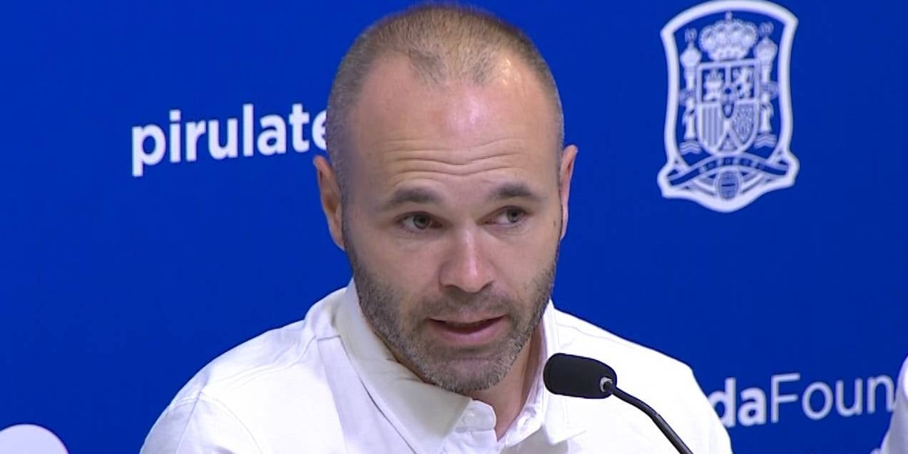 Andrés Iniesta, durant una roda de premsa | Europa Press