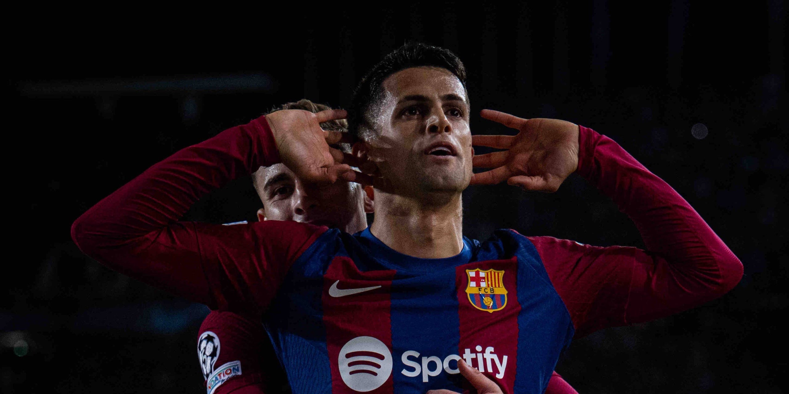 Joao Cancelo, jugador del Barça, celebrant un gol a la Champions League | FC Barcelona