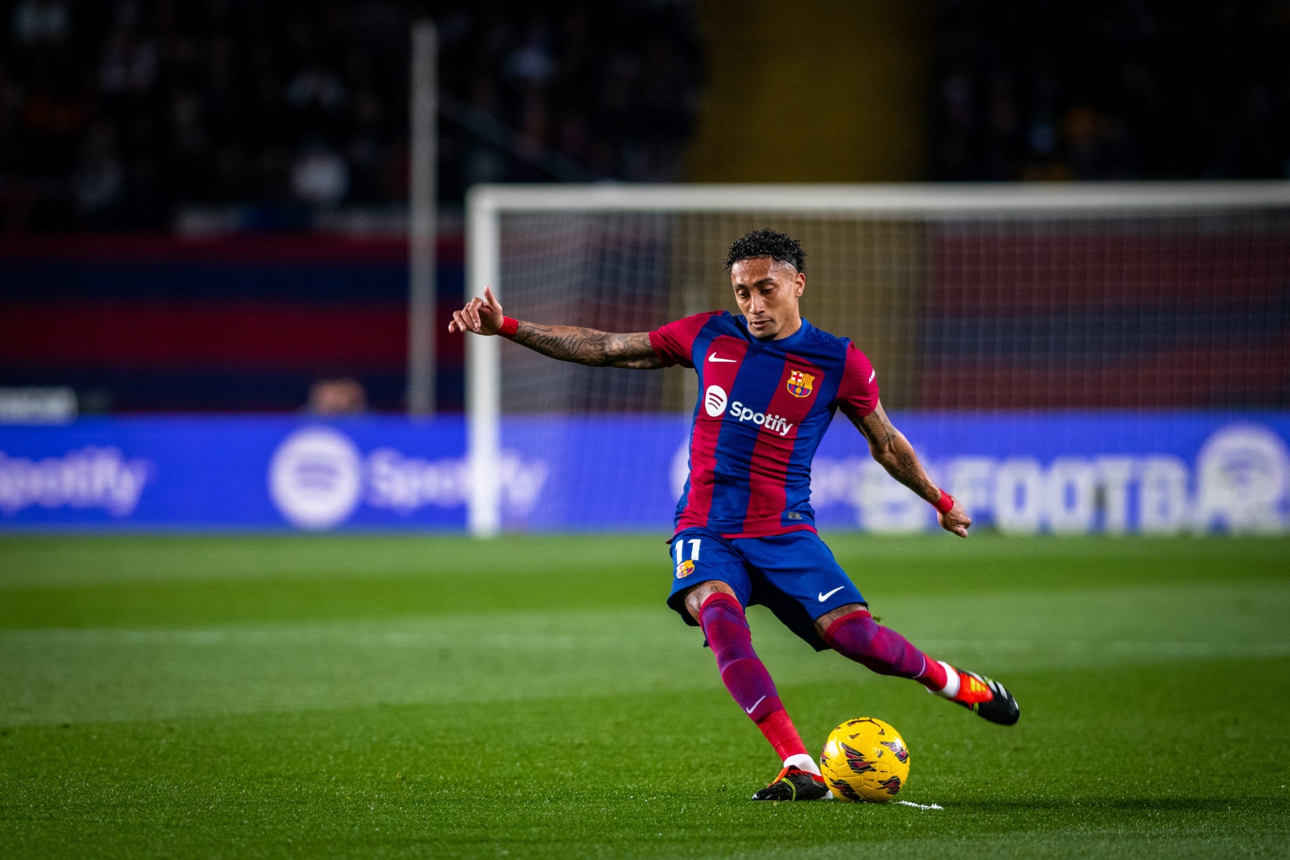 Raphinha se ha tenido que retirar lesionado antes de la media parte del Barça-Mallorca | FC Barcelona