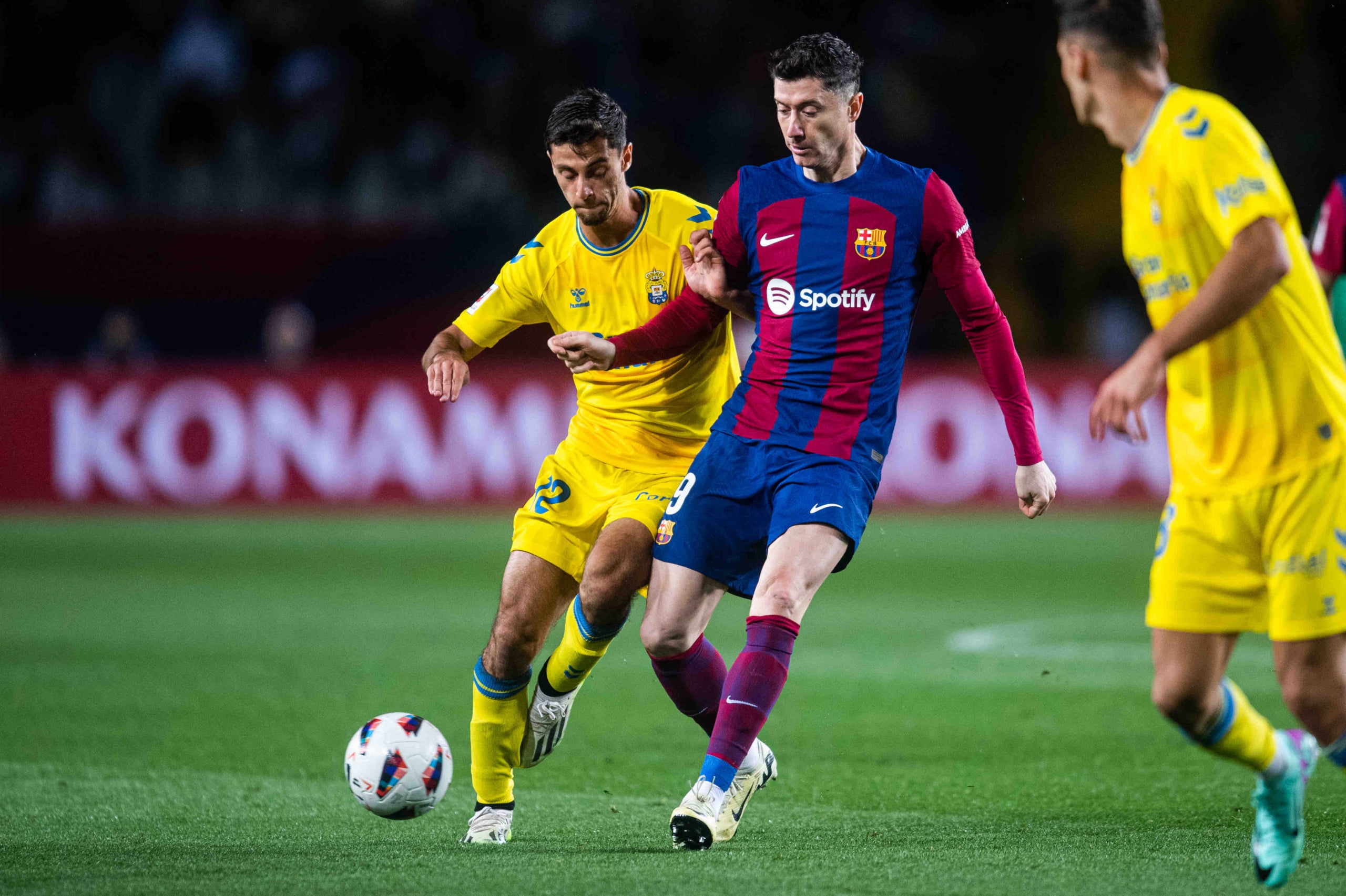 Robert Lewandowski, durant el partit contra Las Palmas | FC Barcelona