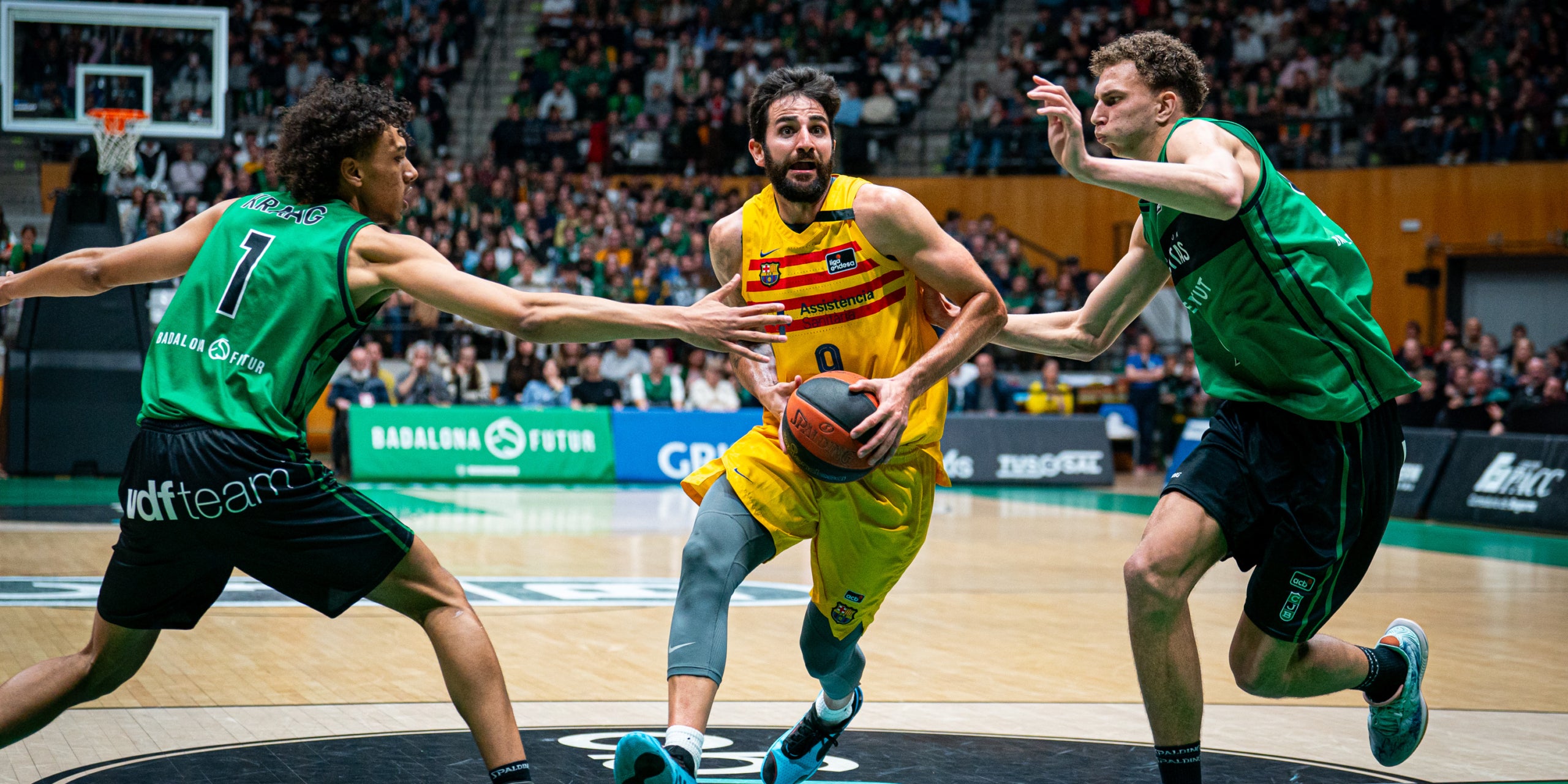 Ricky Rubio, durante el partido contra el Joventut de Badalona | @FCBbasket