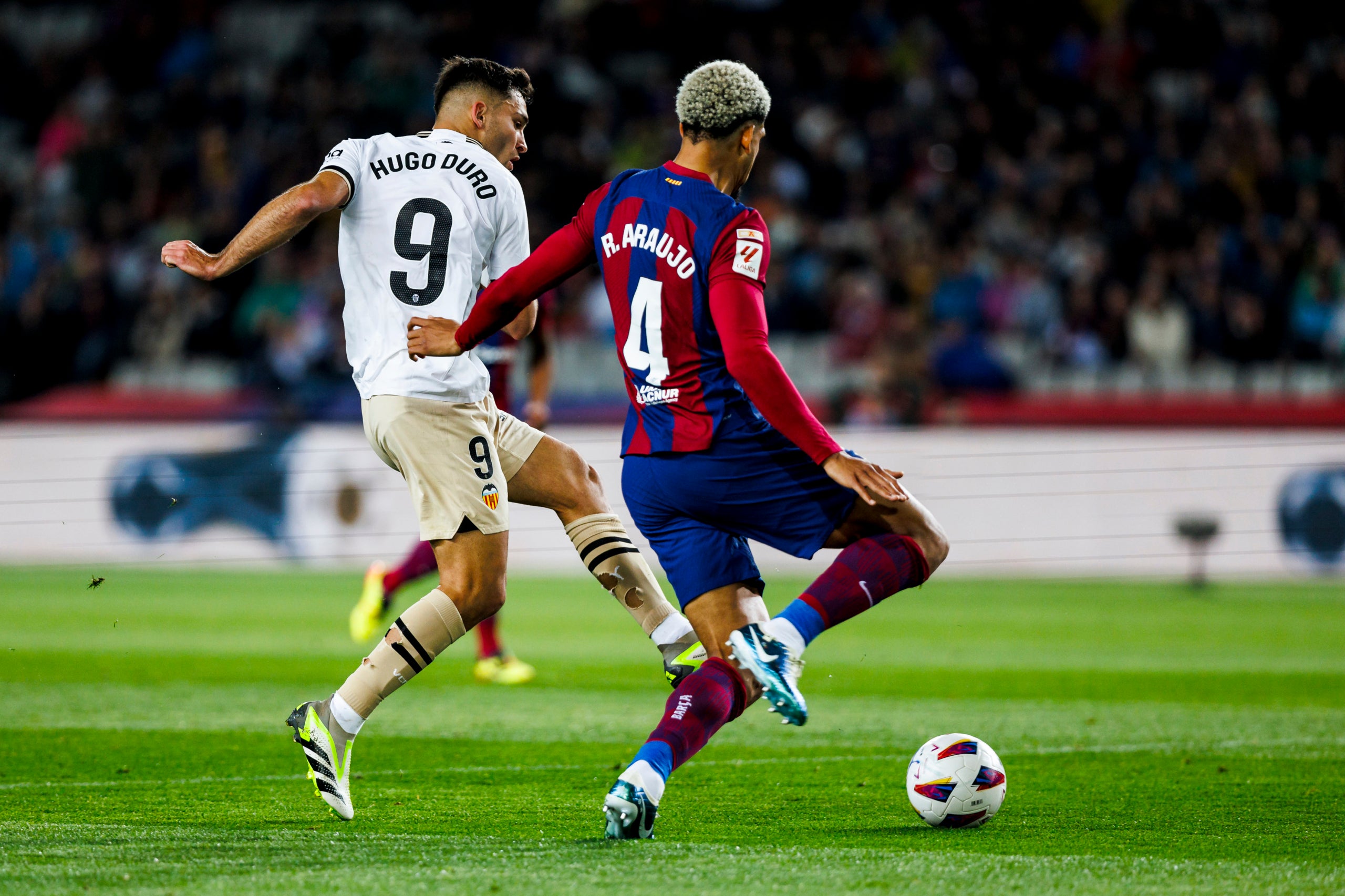 Ronald Araujo, durante el Barça-València | Europa Press