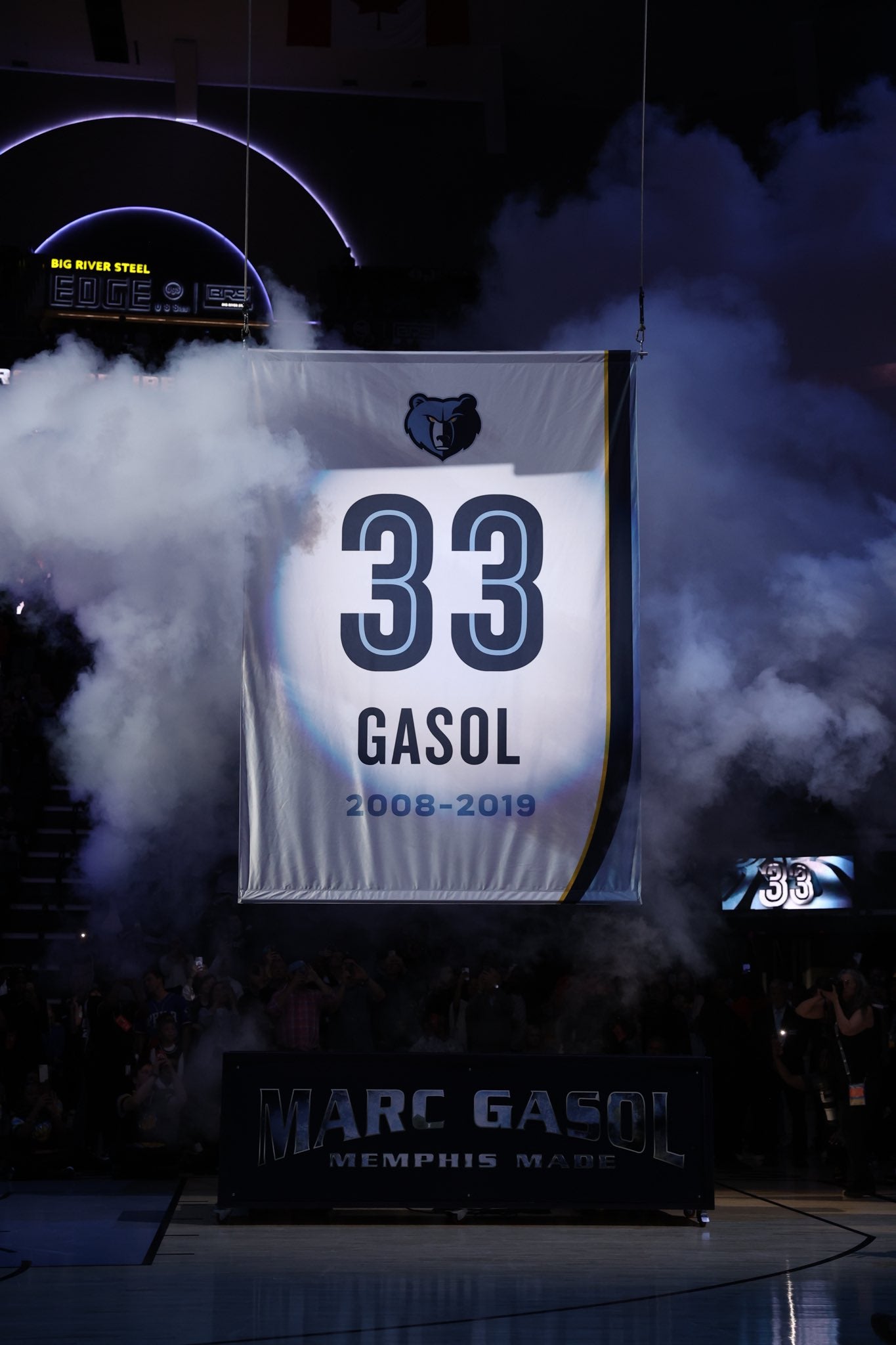 El dorsal 33 de Marc Gasol, al capdamunt del FedEx Forum | @memgrizz