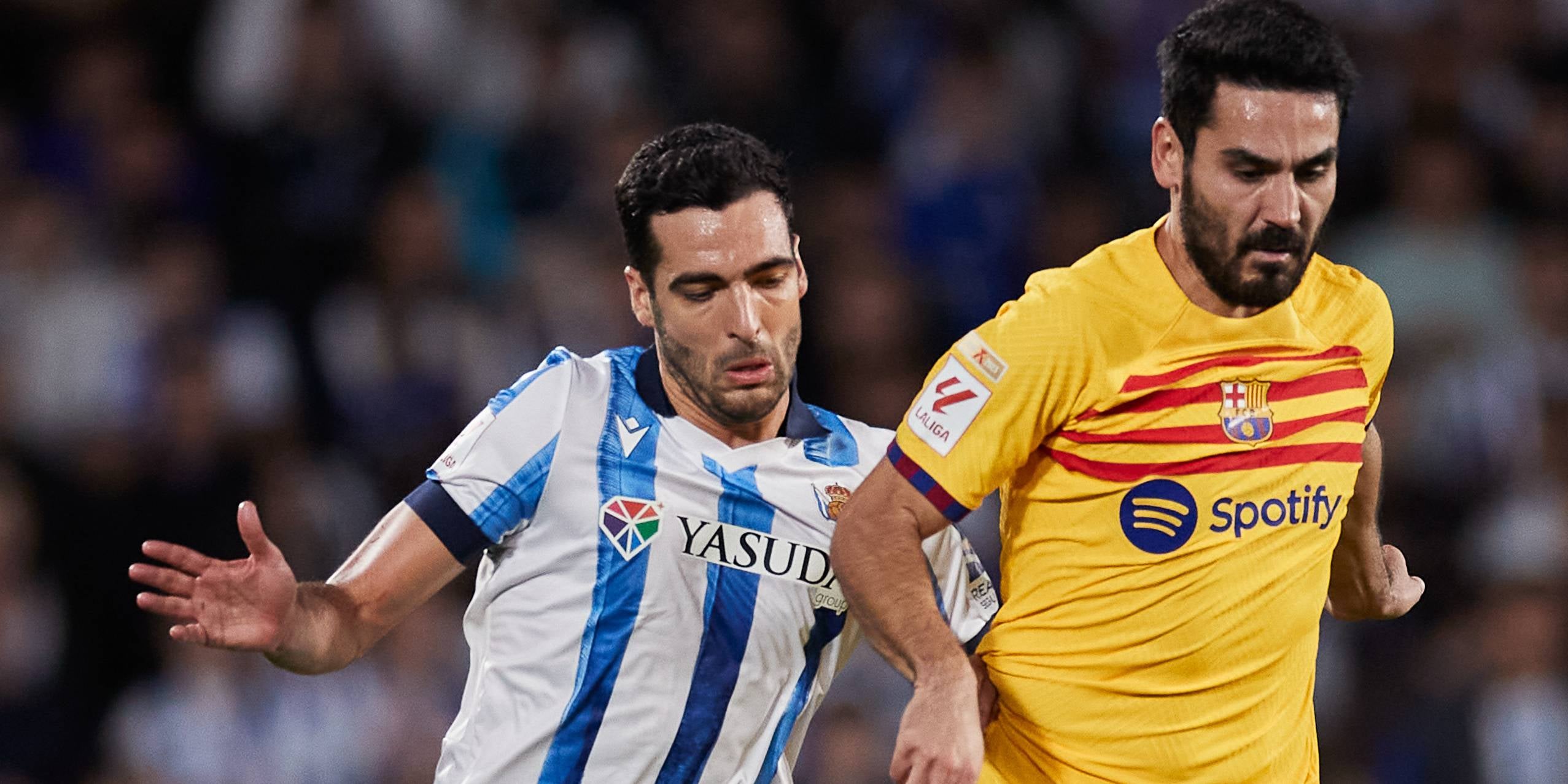 Mikel Merino y Ilkay Gündogan, durante el partido de la primera vuelta de la Liga | Europa Press