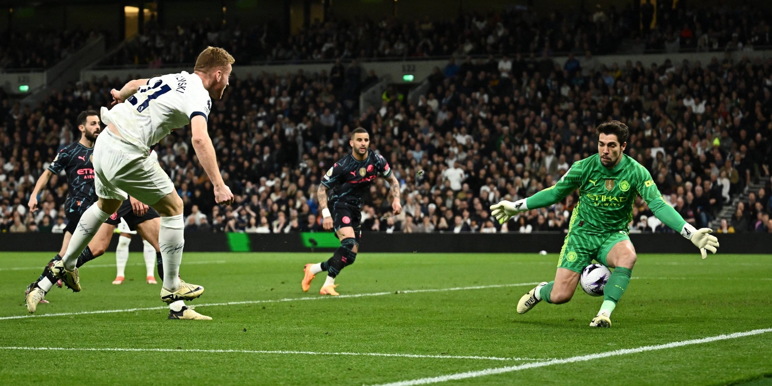 Partit de la Premier League entre el Tottenham Hotspur i el Mancheter City | Premier League