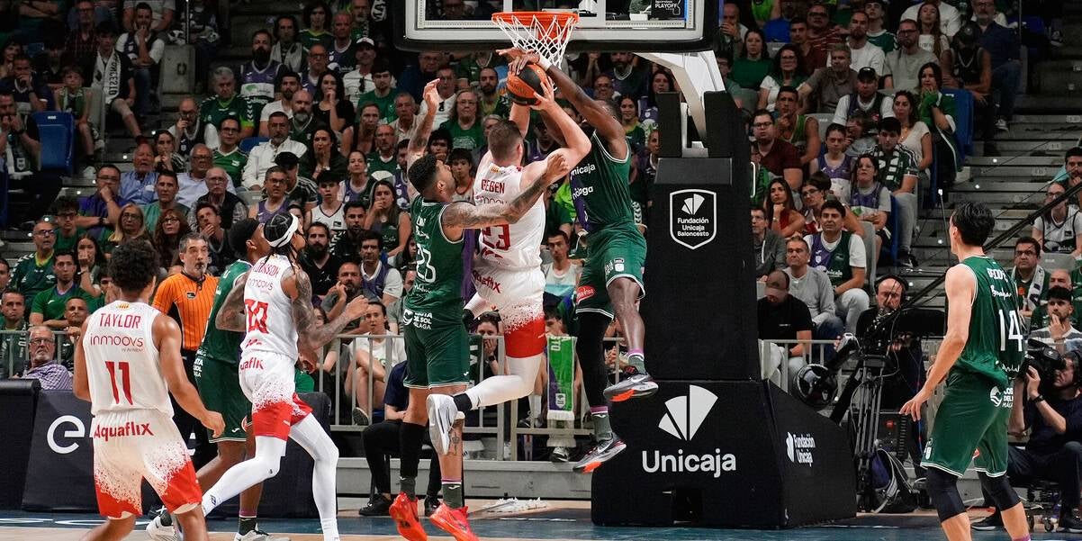 Primer partit del play-off entre l'Unicaja i el Baxi Manresa | Bàsquet Manresa
