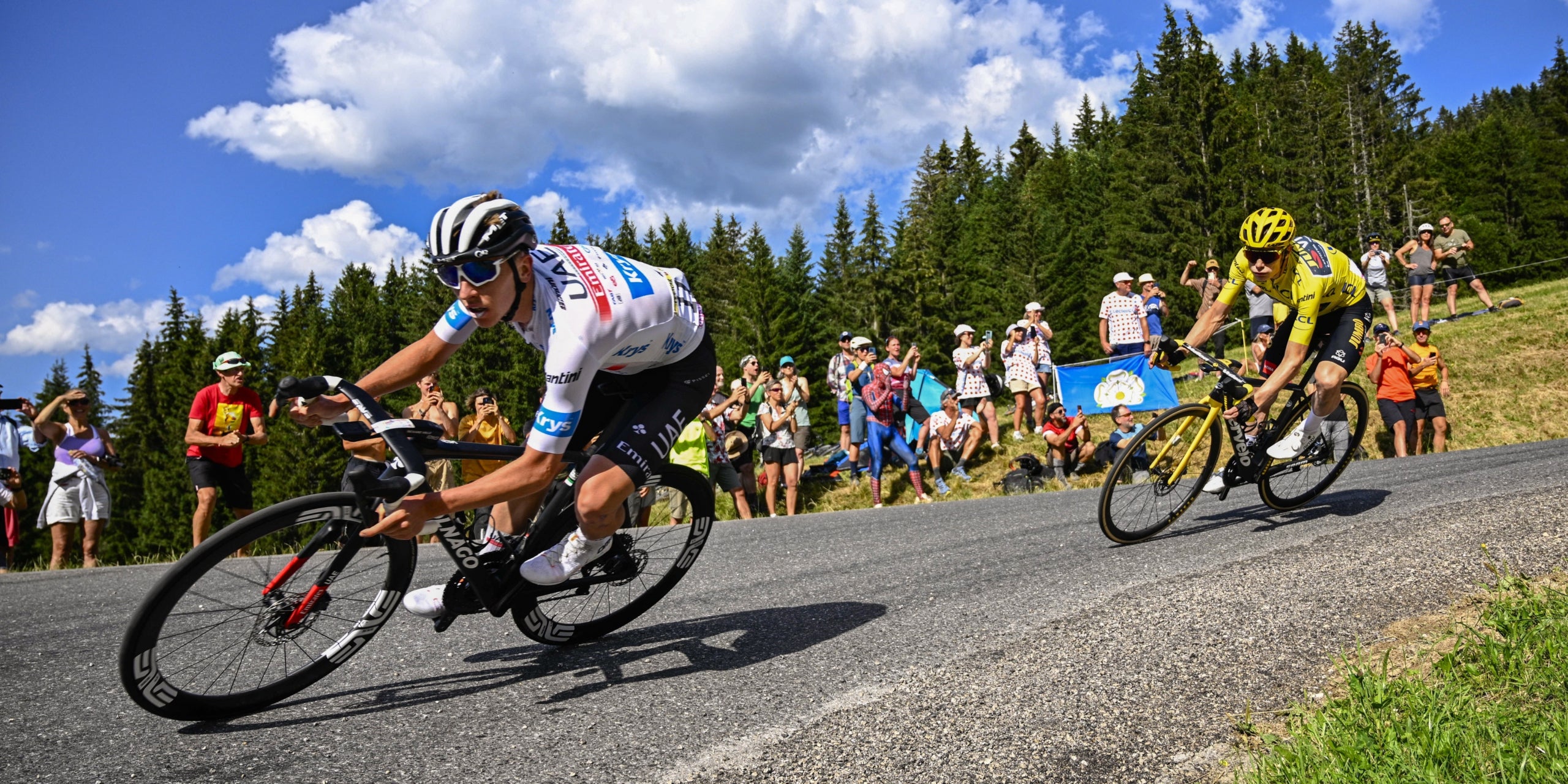 Tadej Pogacar i Jonas Vingegaard, durant el Tour de França 2023 | Europa Press