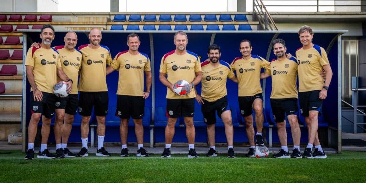 Hansi Flick i el seu staff blaugrana | @fcbarcelona_cat