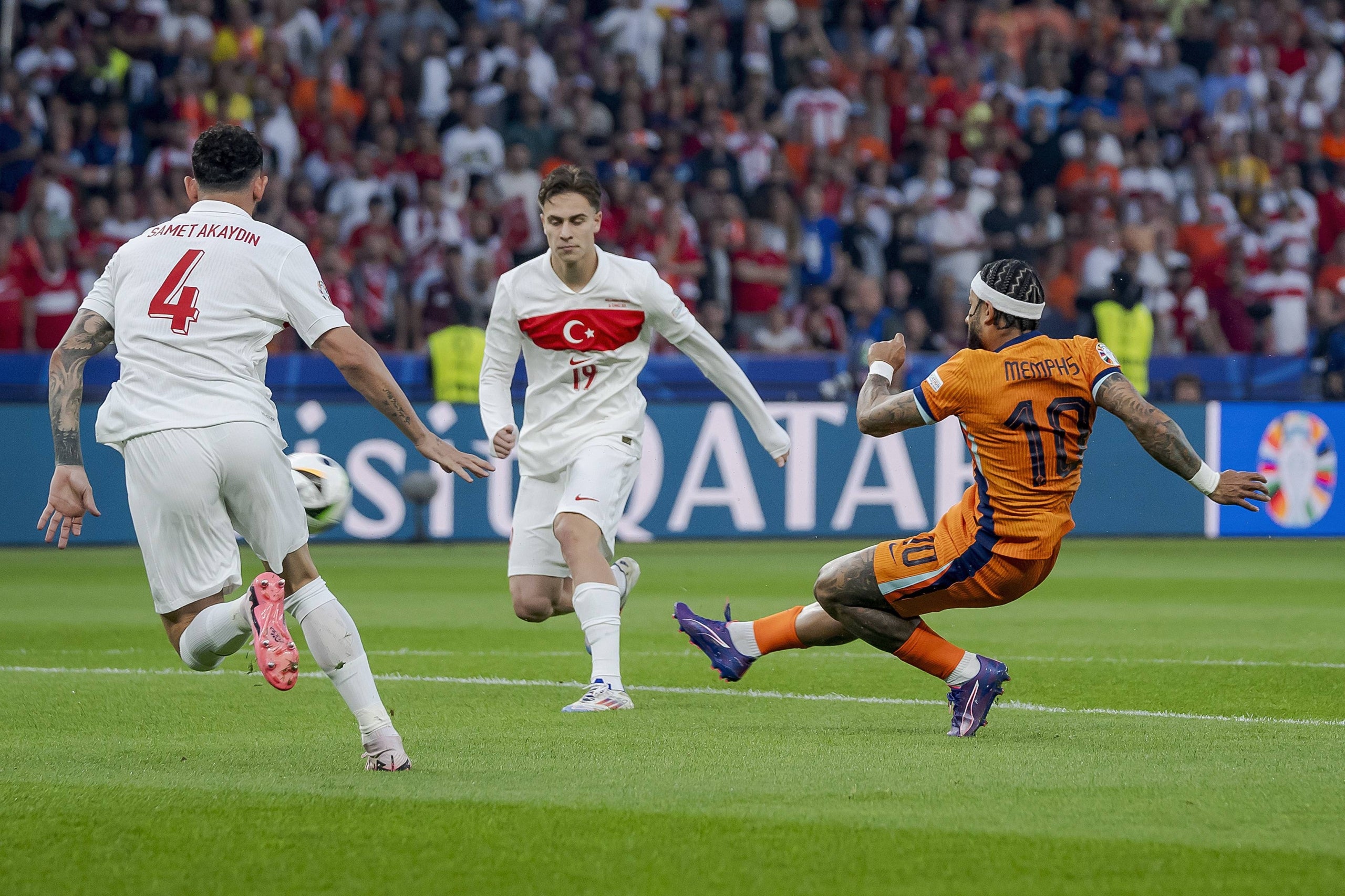 L'exblaugrana Depay xuta a l'Eurocopa 2024 | @onsoranje