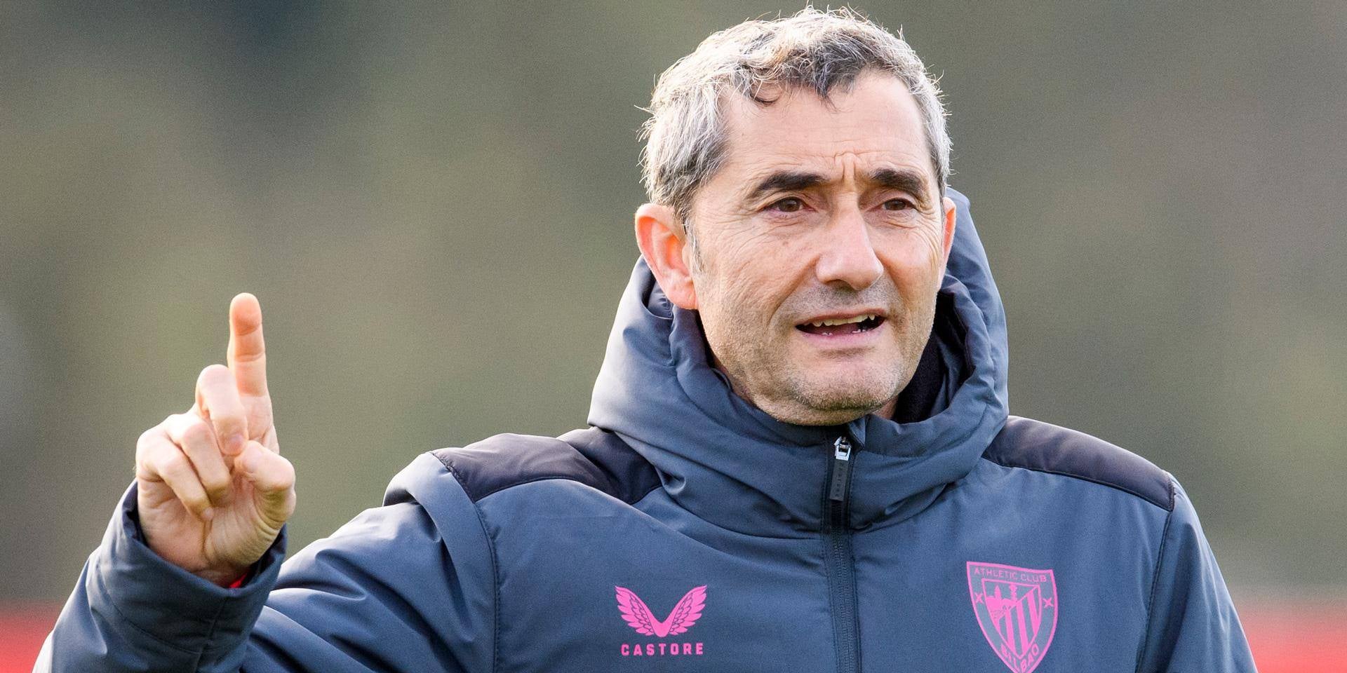 Ernesto Valverde durant un entrenament amb l'Athletic Club de Bilbao I Athletic Club de Bilbao
