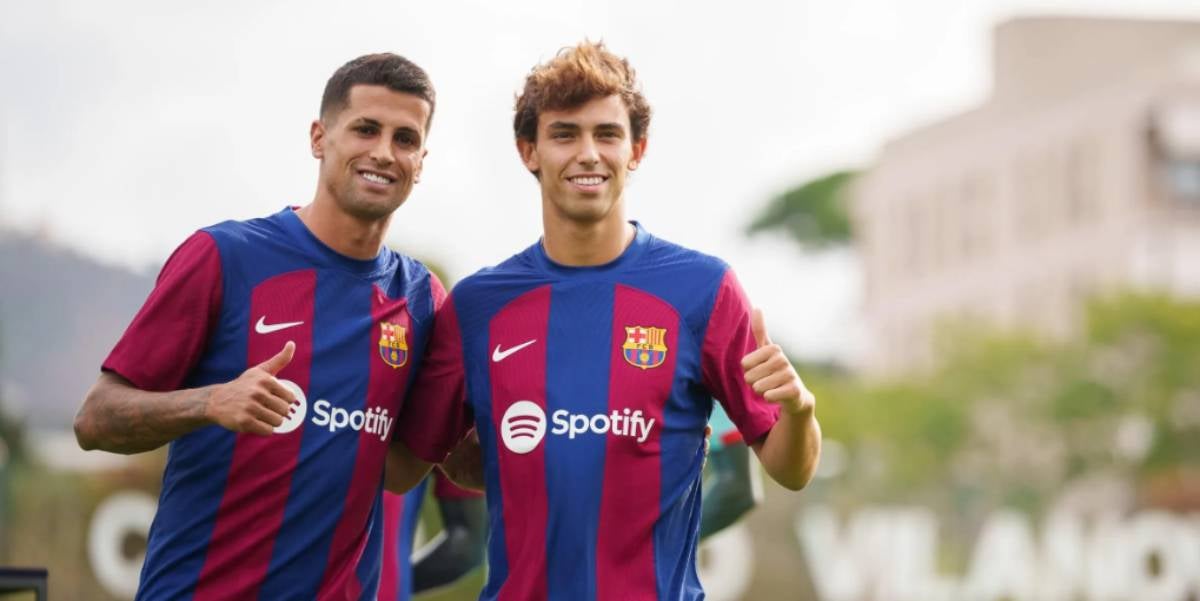 Joao Félix i Joao Cancelo durant la seva presentació amb el Barça I FC Barcelona