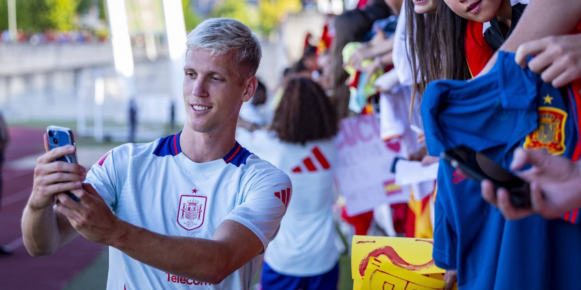 Dani Olmo ha parlat del bon inici de Lliga del Barça | RFEF