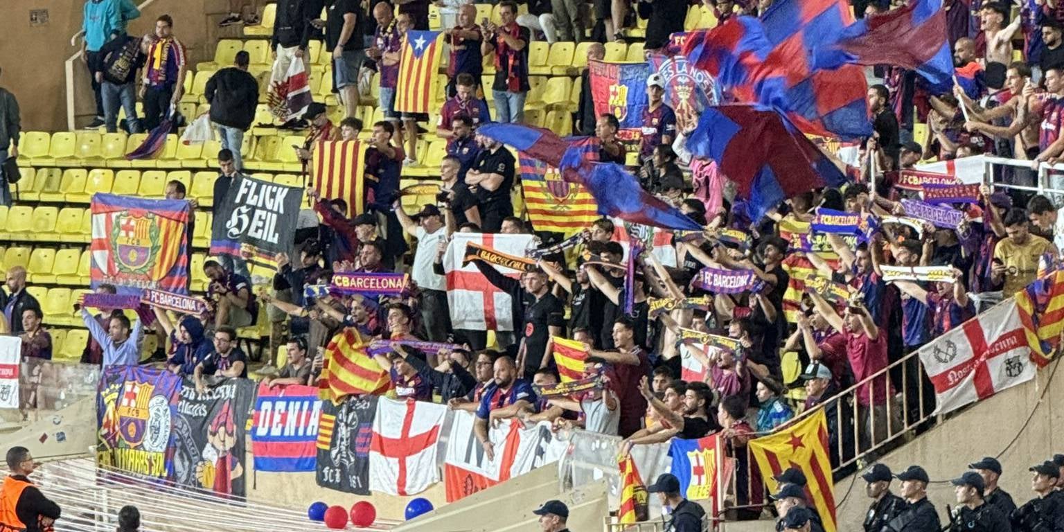 Ultres del Barça, durant un desplaçament | X