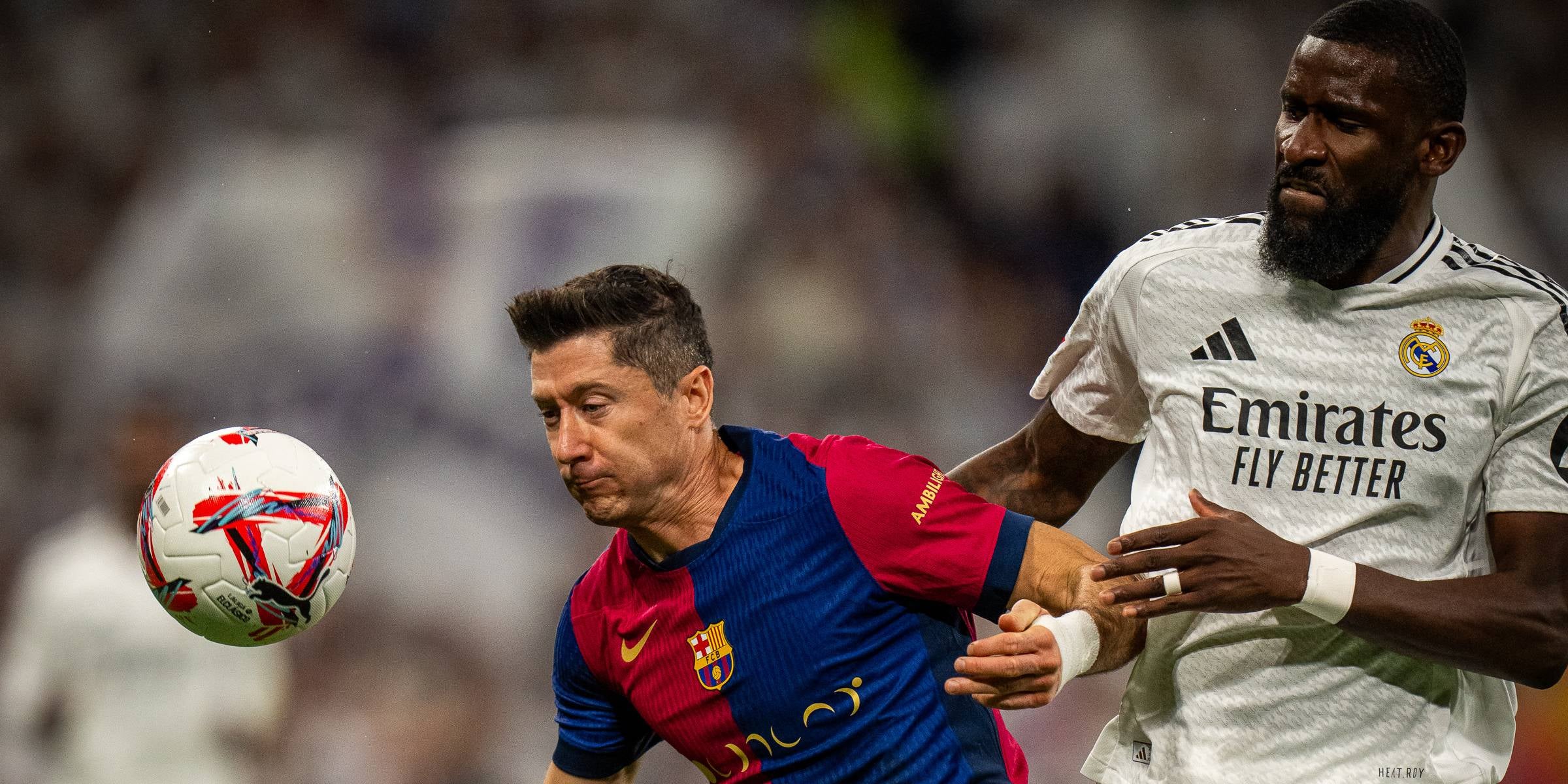Robert Lewandowski, durant el clàssic | FC Barcelona