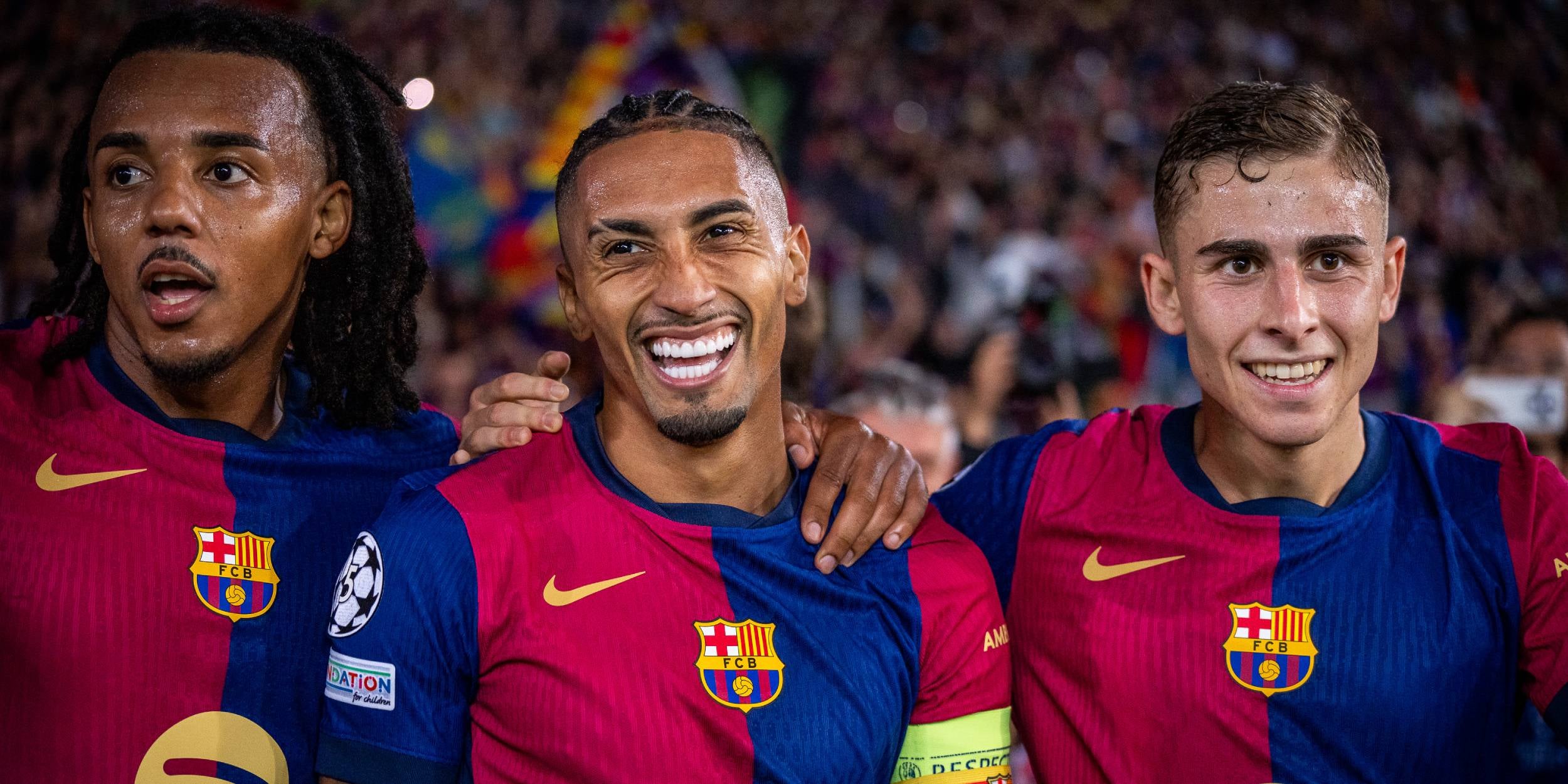 Raphinha, Kounde i Fermín durant un partit | FC Barcelona