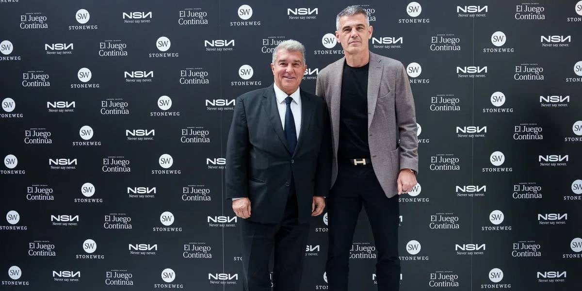 Laporta durant l'acte de retirada d'Iniesta | FC Barcelona