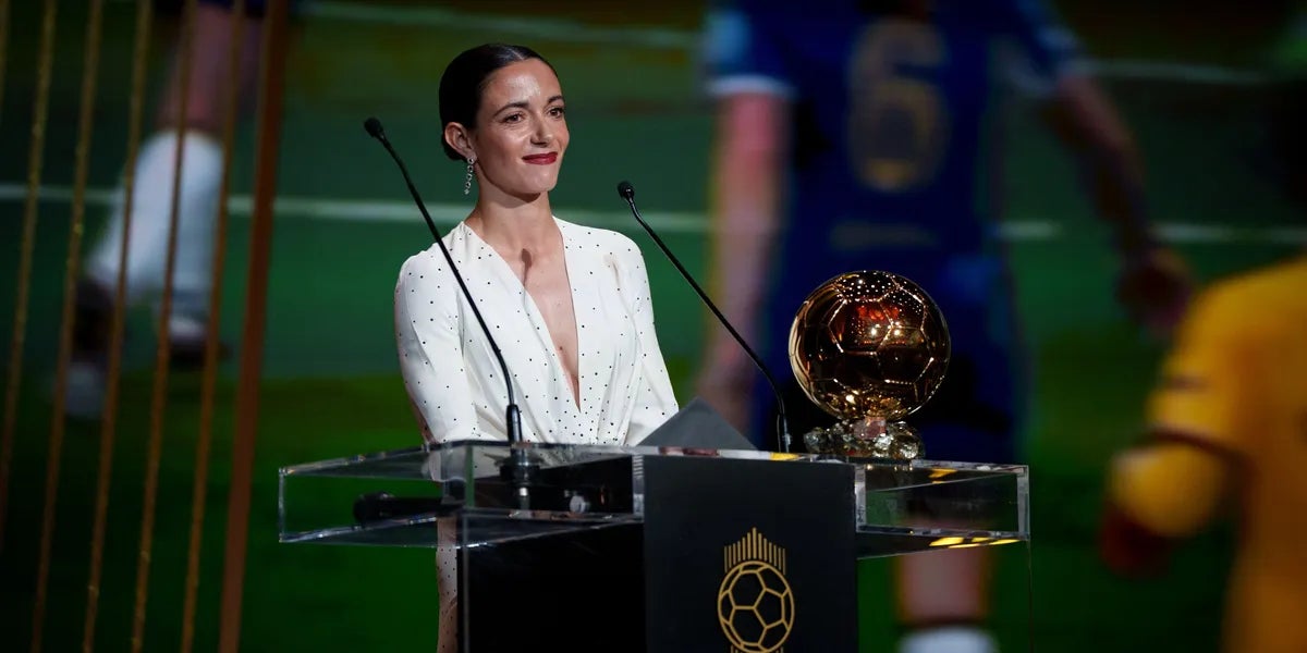 Aitana Bonmatí, durant el seu discurs després de rebre la Pilota d'Or | FC Barcelona