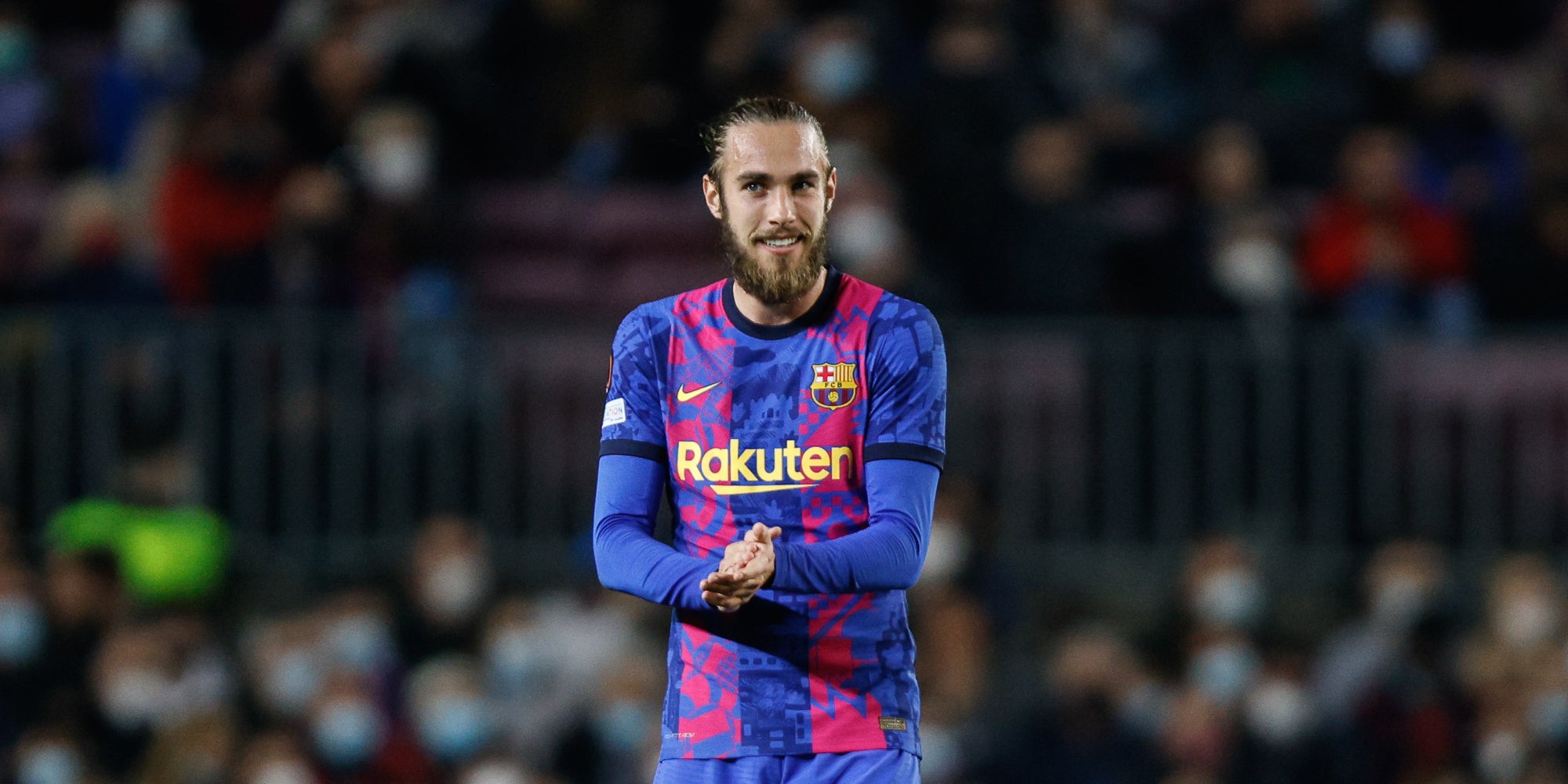 Óscar Mingueza, durant un partit amb el Barça | Europa Press