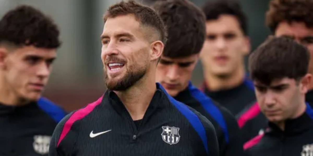 Iñigo Martínez, durant un entrenament amb el Barça | FC Barcelona