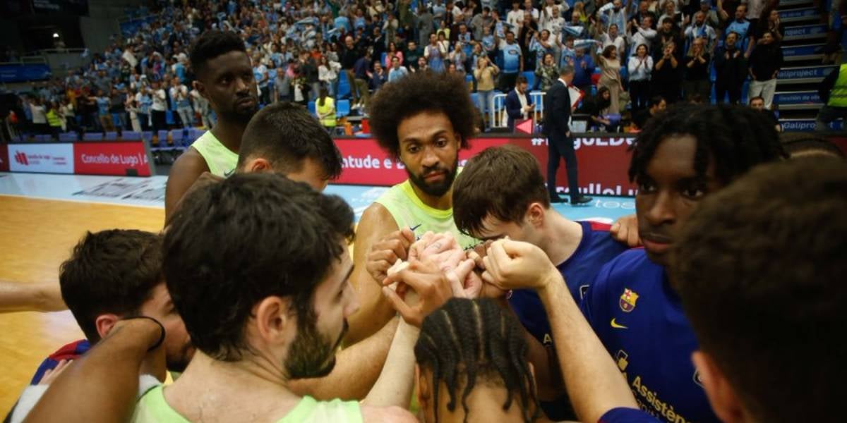 Pinya blaugrana després de la derrota | @FCBBasket