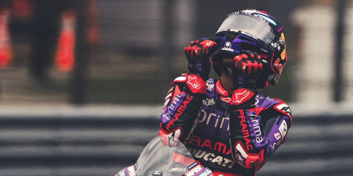 Jorge Martín en Malasia dedicando la victoria a las víctimas de Valencia | @88jorgemartin