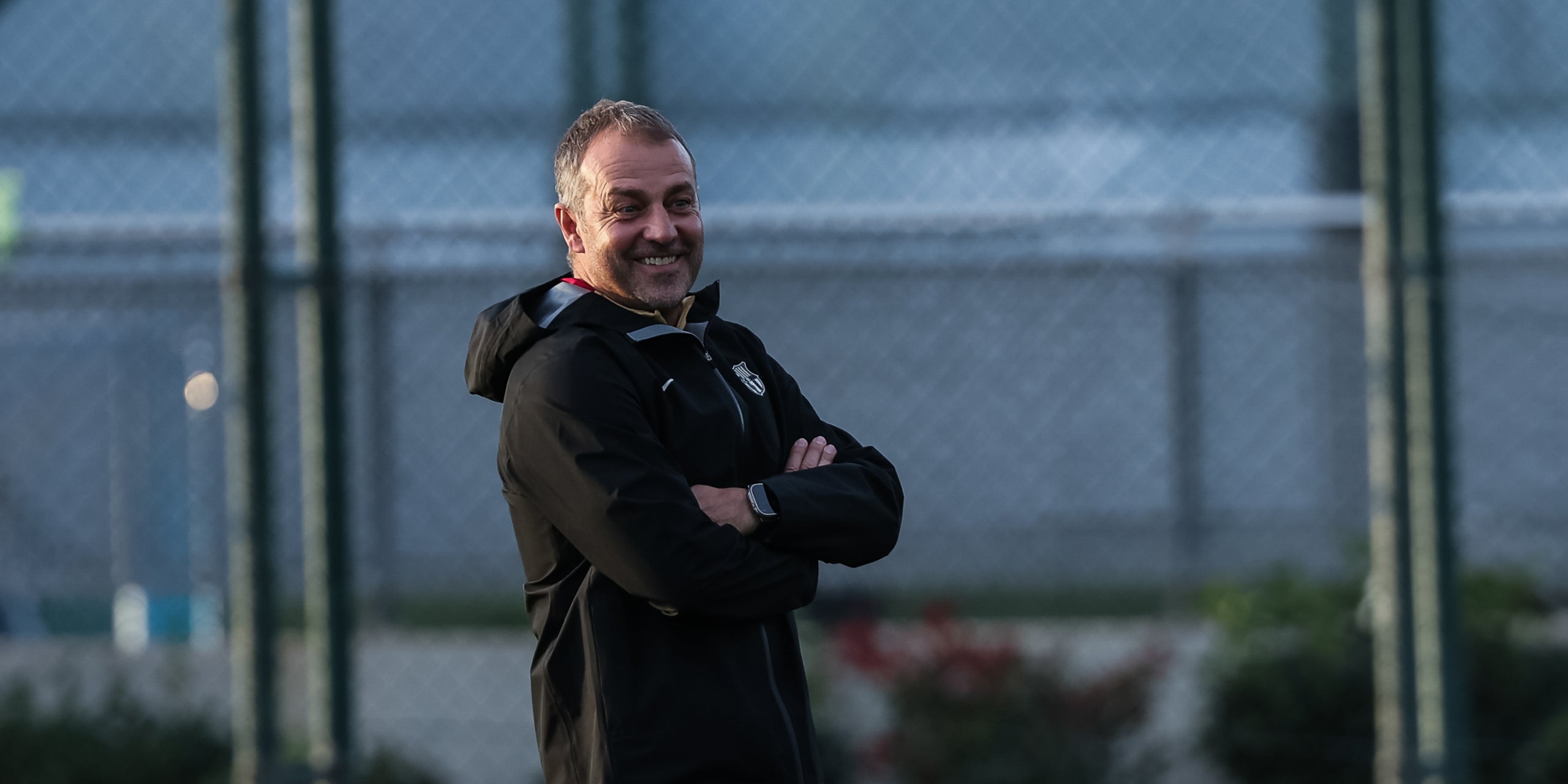 Hansi Flick, durant un entrenament amb el Barça | Europa Press