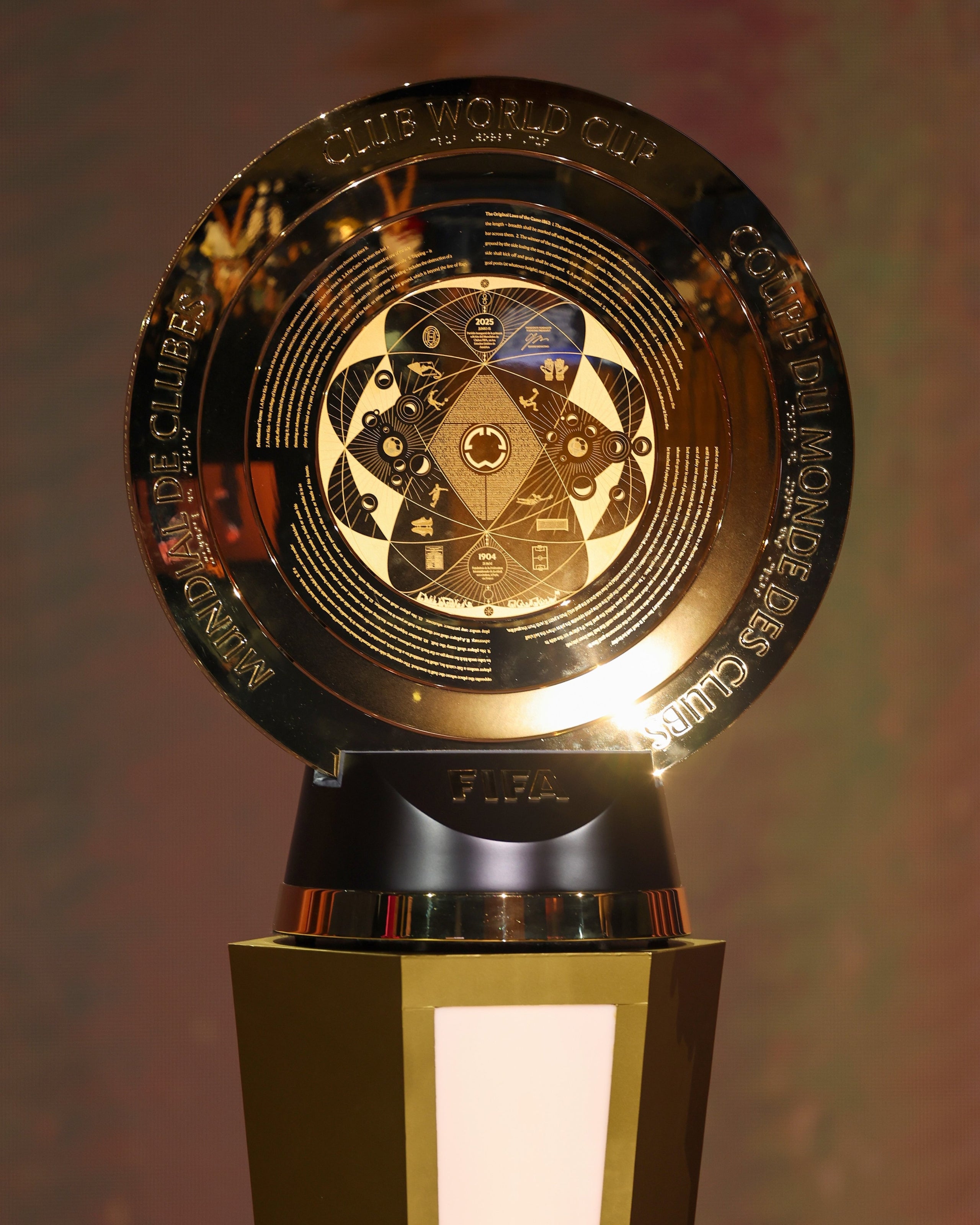 El trofeo del nuevo Mundial de Clubes | FIFA