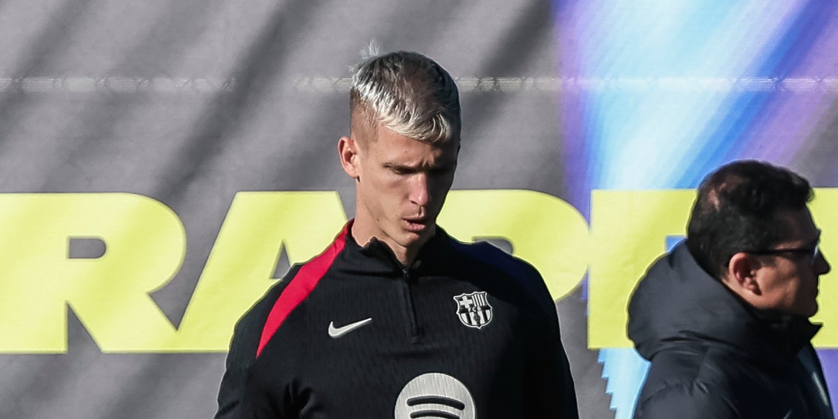 Dani Olmo, durant un entrenament amb el Barça | Europa Press