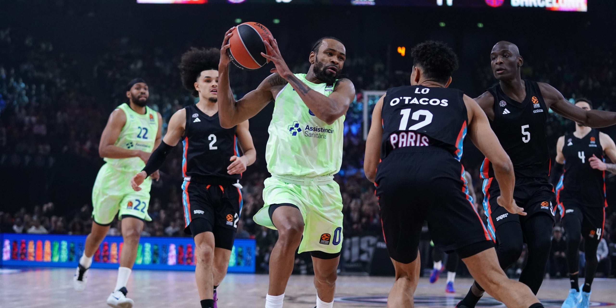Kevin Punter, durant el partit contra el París Basketball | FC Barcelona